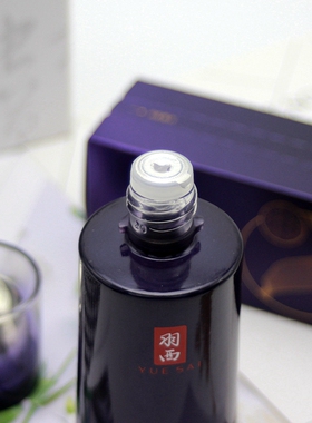 补水保湿抗皱羽西人参水