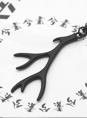 极简欧美风格黑色雄鹿角吊坠树杈森系锁骨项链店长推荐