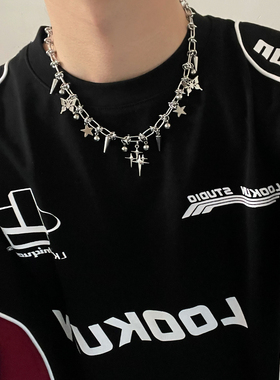银色蝴蝶串珠男项链女冷淡风字母锁骨链嘻哈小众设计感钛钢款饰品