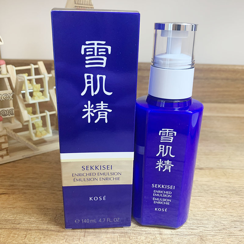 雪肌精水乳套装(化妆水(盈润型)200ml+乳液(盈润型)140ml)新款