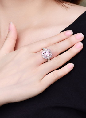 卓蝶心大欧美风镀白金粉钻戒指