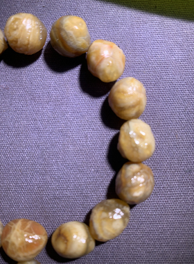 早期老血脉对孔尺寸1.2，珠子油润饱满！