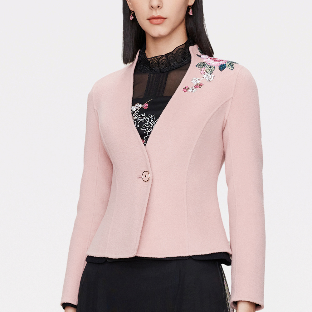 SUSSI古色冬高端商场同款一粒扣羊毛毛呢西装外套女短款 - 图2