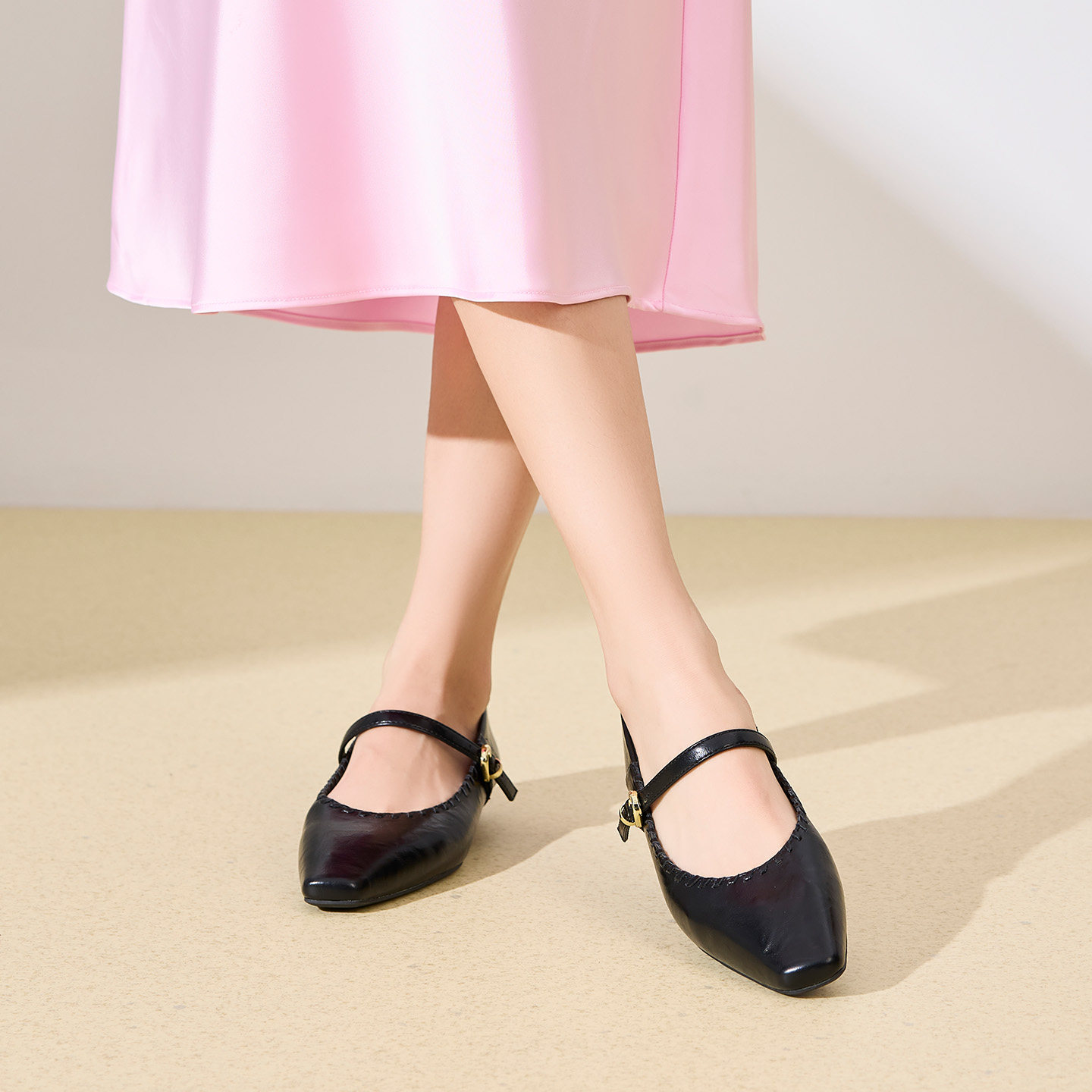 奥康 女鞋2026春季新款复古玛丽珍鞋女尖头坡跟一字带浅口平底鞋,淘宝优惠券,粉丝福利购,淘宝优惠卷