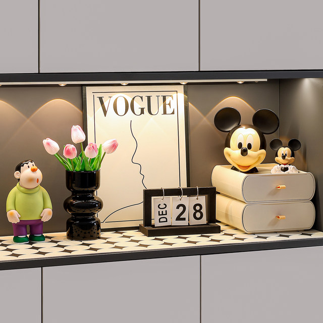 Fat Tiger's entrance entrance ornaments high-end soft decoration living room TV shoe cabinet decoration storage box house moves new home gift