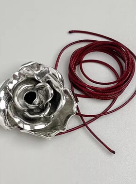 法式复古重工立体金玫瑰颈绳黑色蜡绳系带项链女氛围感花朵锁骨链