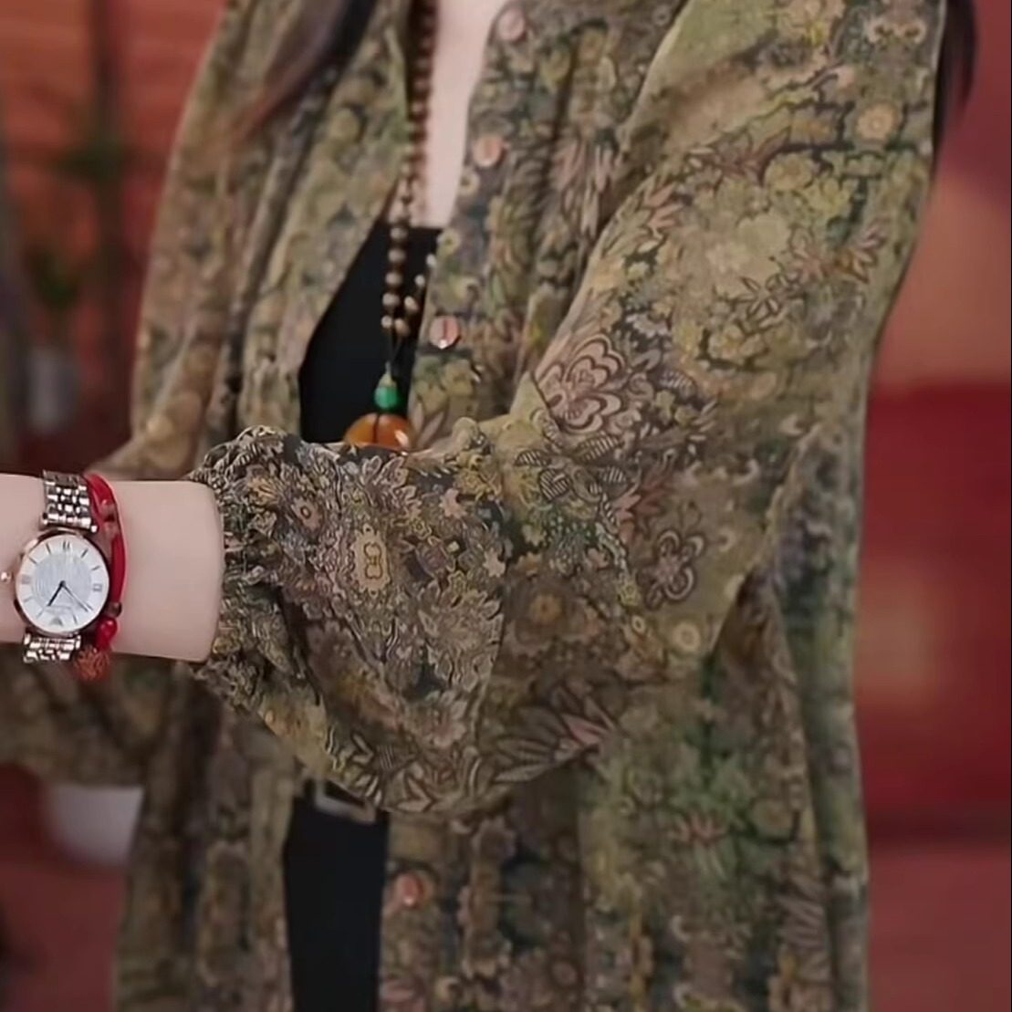 夏装长袖冰丝雪纺衫中老年女装宽松遮肚洋气百搭印花防晒开衫上衣,淘宝优惠券,粉丝福利购,淘宝优惠卷