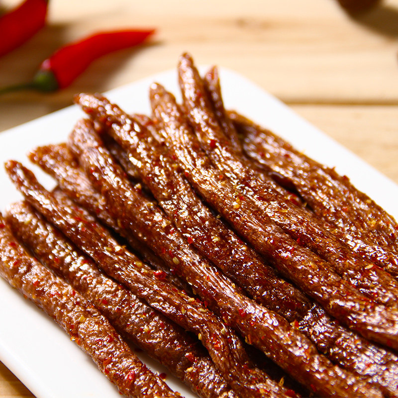 香辣大长筋辣条湖南特产网红麻辣小吃儿时经典怀旧童年解馋小零食,淘宝优惠券,粉丝福利购,淘宝优惠卷