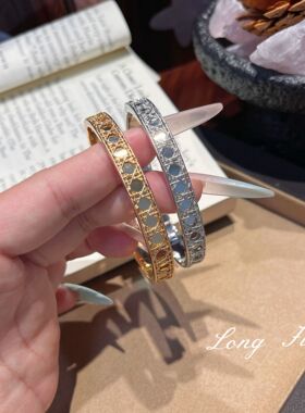 轻奢新款复古藤格纹手镯高级感菱格手环女轻奢小众百搭设计感手饰