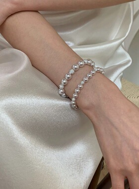 温婉赫本曼塔玫瑰冷调粉紫珍珠手链法式轻奢叠戴手串小众日常手饰