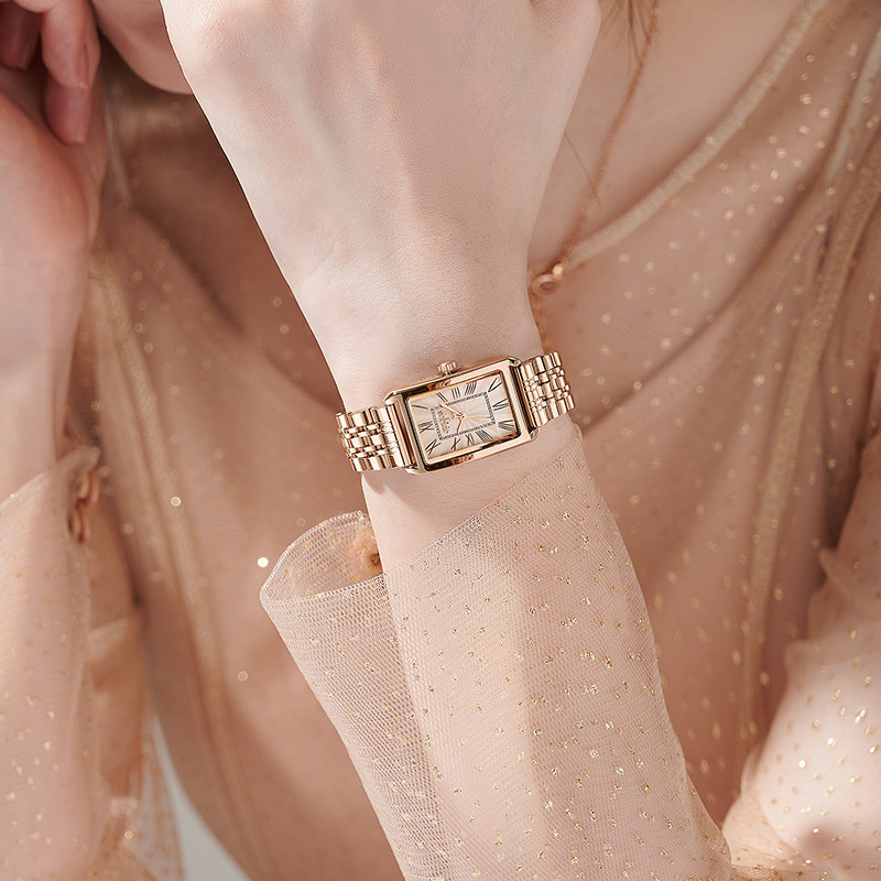 聚利时女士名牌高级感钢带小方表 julius聚利时盈硕日韩腕表