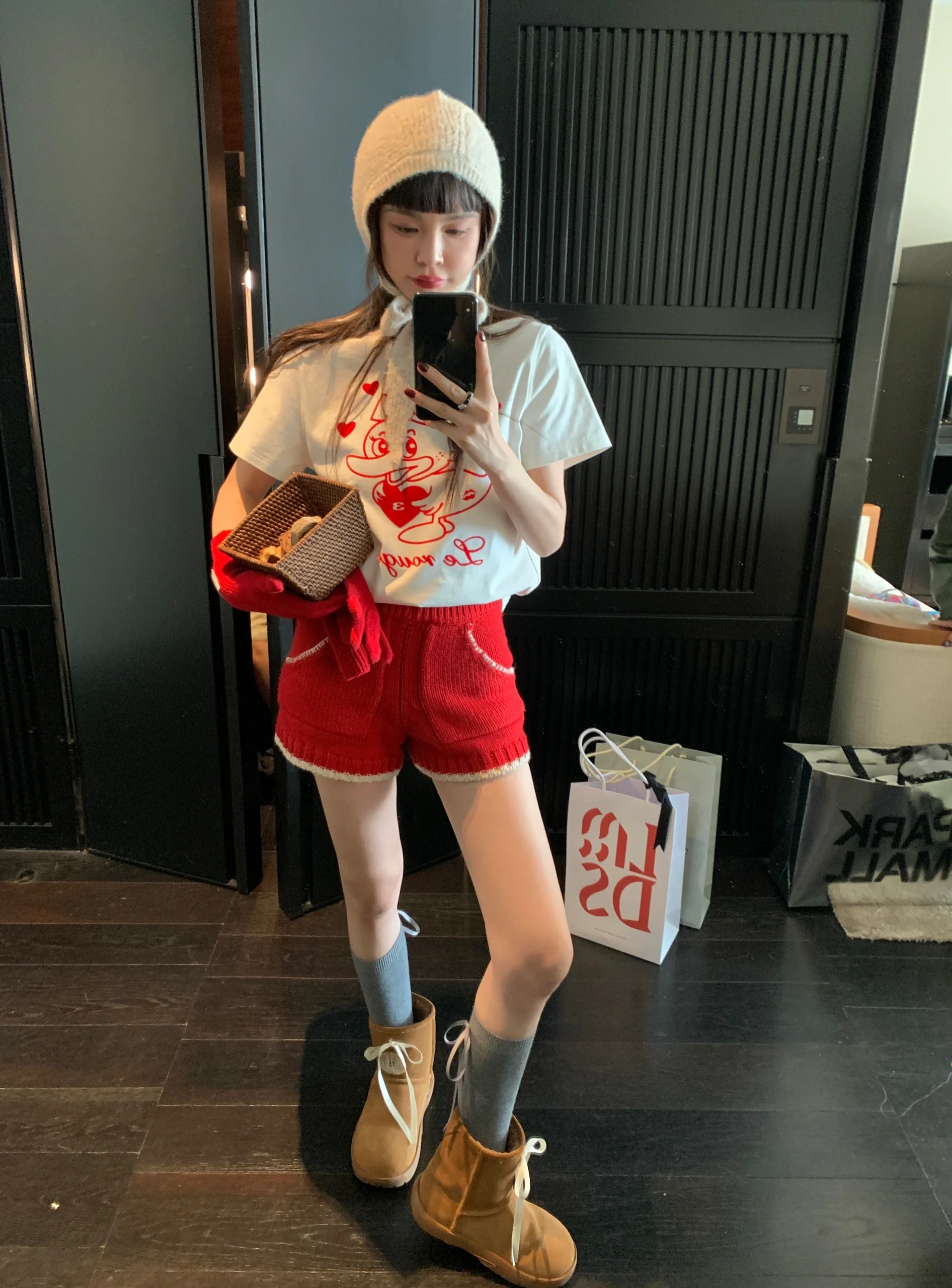 cici酱原创自制周美美新年圣诞红色针织短裤甜美可爱百搭显瘦ins,淘宝优惠券,粉丝福利购,淘宝优惠卷