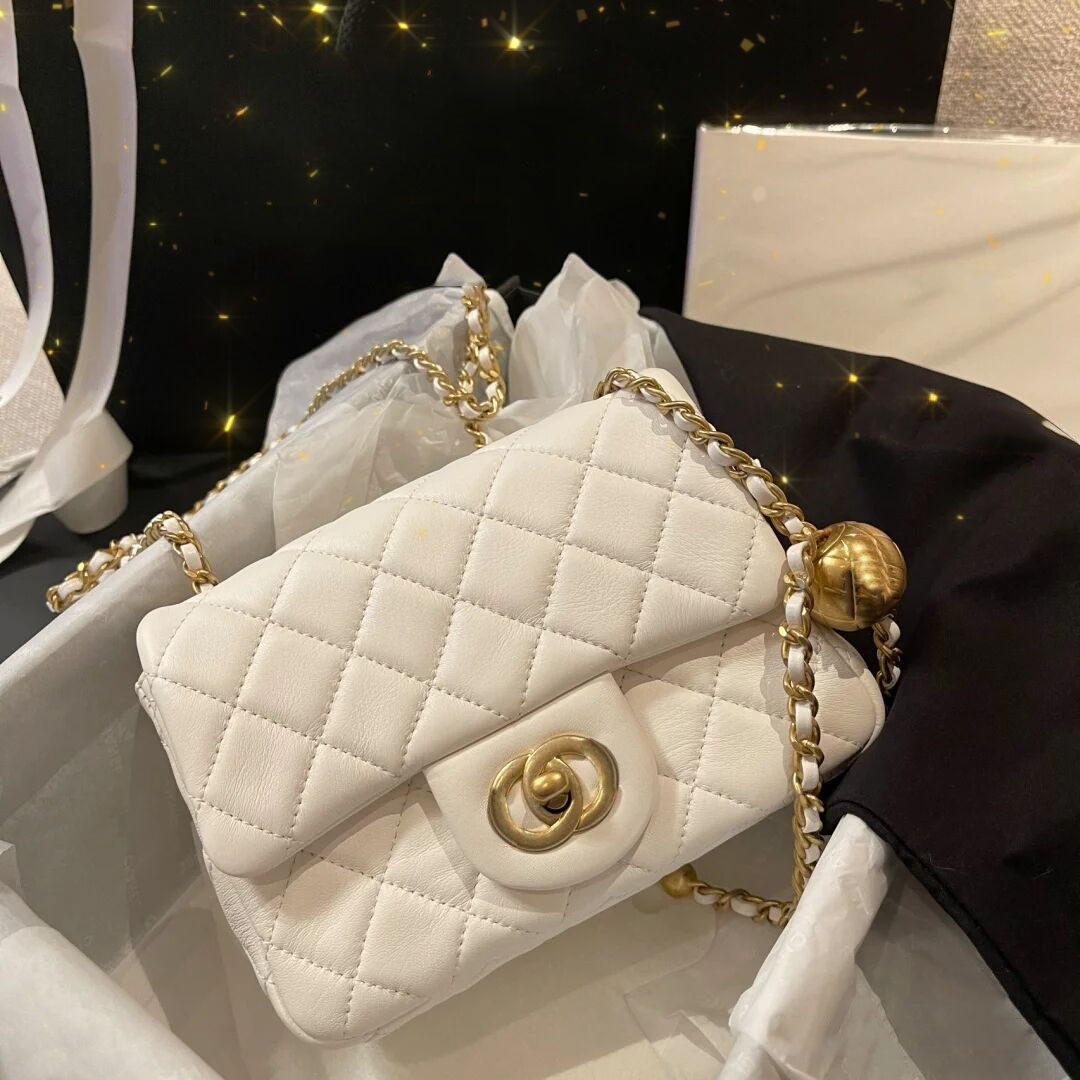 小香风女2021新款潮百搭斜挎链条包 酷臣女士包袋