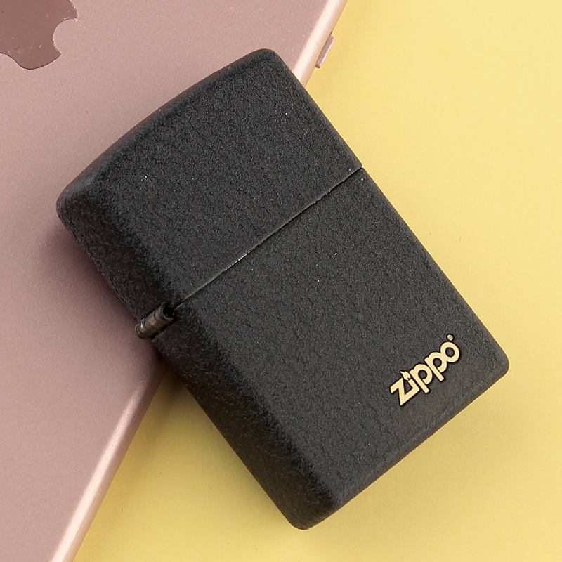 正版磨砂黑防风煤油男士 之宝正品刻字哑漆 zpoo 打火机 zippo 正版磨砂黑防风煤油男士 之宝正品刻字哑漆 zpoo 打火机 zippo