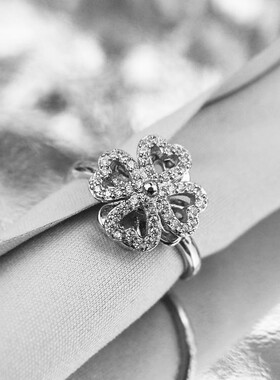 同款时尚旋转四叶草戒指女潮流镶钻韩版简约百搭活口流行指环