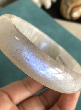 天然月长石手环斯里兰卡实物