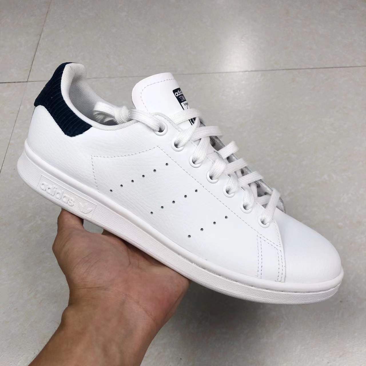 Adidas/阿迪达斯男女 STAN SMITH三叶草耐磨运动休闲板鞋 EH2305-图3