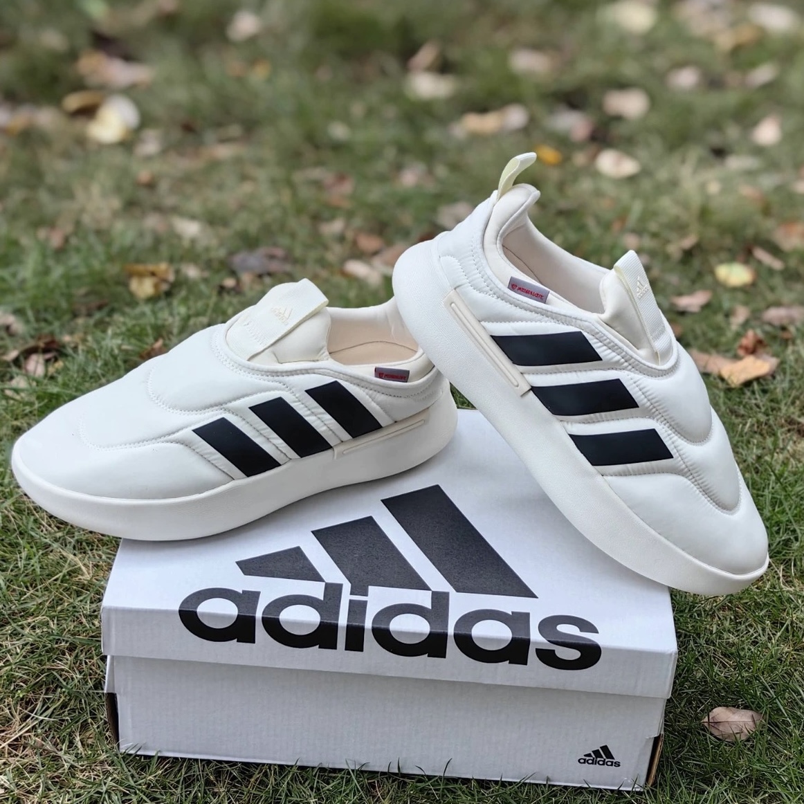 Adidas Adipuff 男女同款圆头套脚低帮保暖生活休闲鞋 IG6813 - 图1