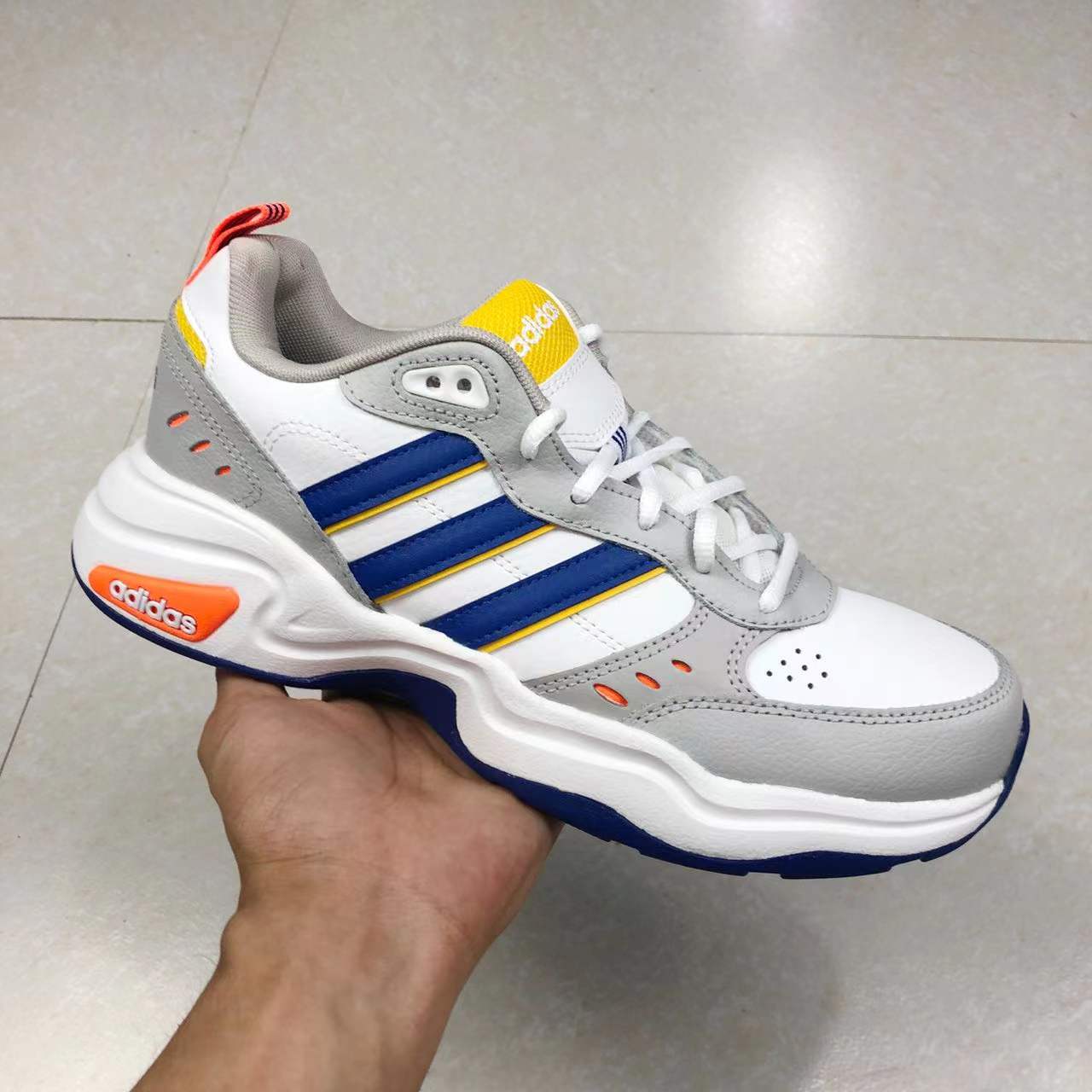 adidas阿迪达斯男鞋STRUTTER透气复古老爹鞋缓震跑步休闲鞋FZ0660 - 图3