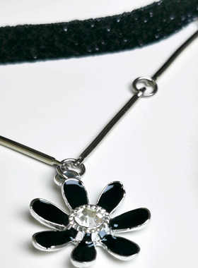 黑色花朵锁骨链choker小众设计