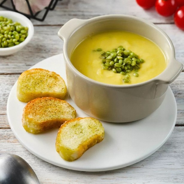 盒马工坊 奶油蘑菇浓汤 火腿番茄浓汤 青麦仁玉米浓汤配蒜香面包