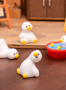 微景观创意可爱动物好累鸭缩娃娃屋造景公仔DIY饰品迷你桌面摆件