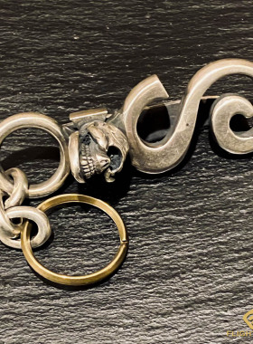 高山隆stop light日本正品sl空眼骷髅s吊牌钥匙扣男女手工银饰潮