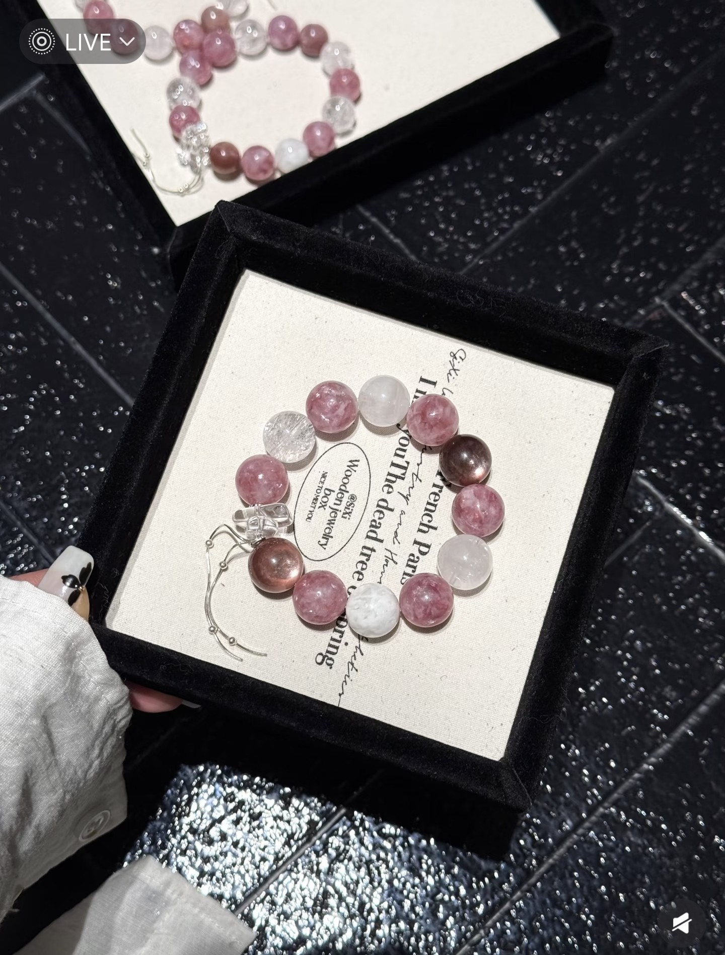 原创纯天然粉水晶手链女私人定制草莓晶白幽灵粉锂云母月光石手串,淘宝优惠券,粉丝福利购,淘宝优惠卷