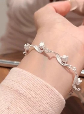 ｛铃兰花手链｝女潮简约小清新时尚百搭复古波浪镂空花朵手环