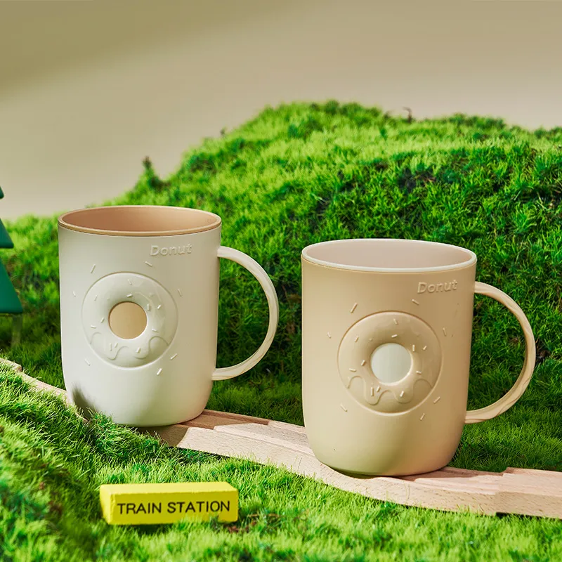 High-looking donut mouthwash cup, bathroom toothbrush cup, sink toothbrush cup, school dormitory wash cup