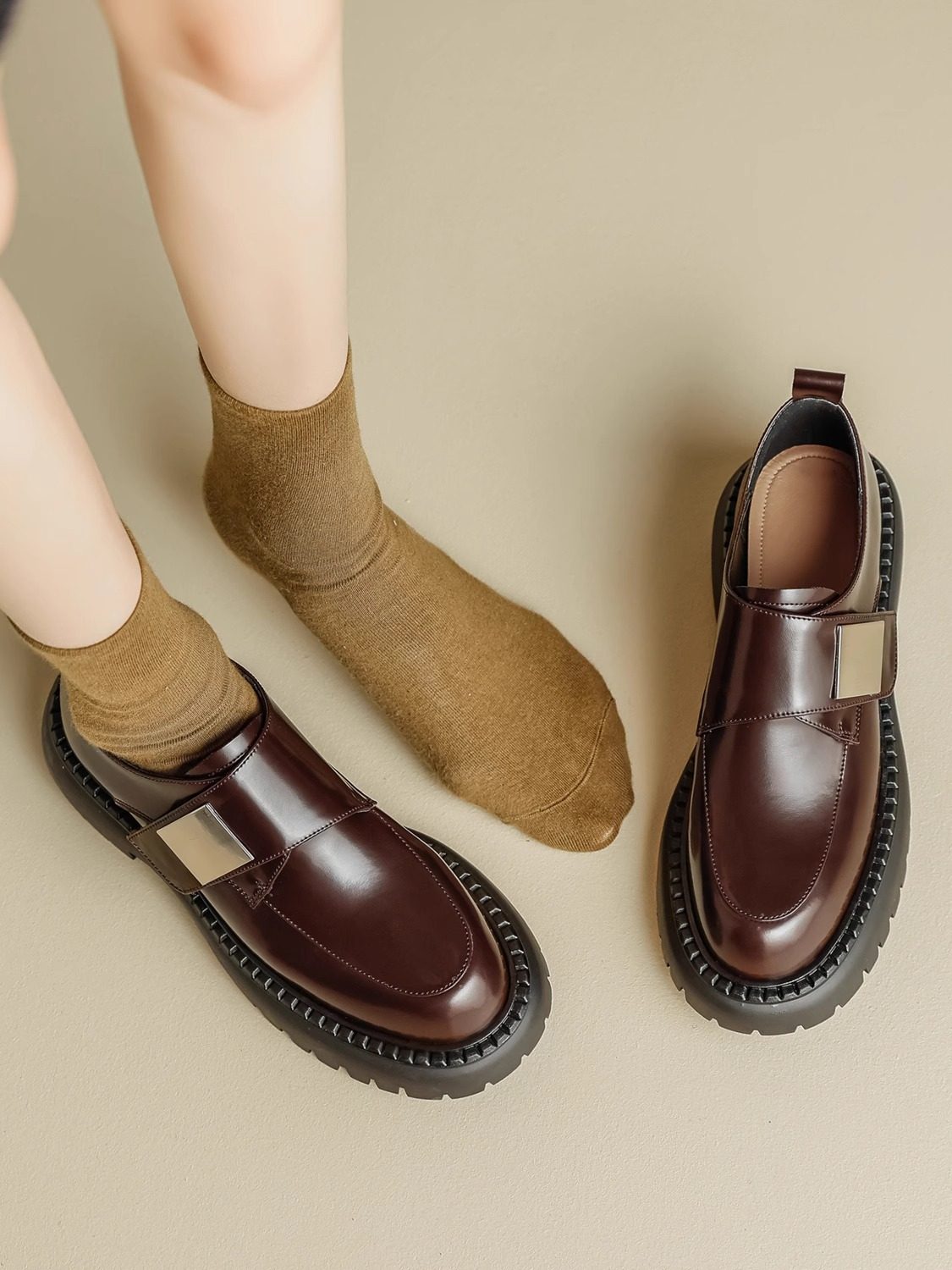 厚底金属扣乐福鞋女ins潮2025春季新款真皮英伦风小皮鞋粗跟单鞋,淘宝优惠券,粉丝福利购,淘宝优惠卷