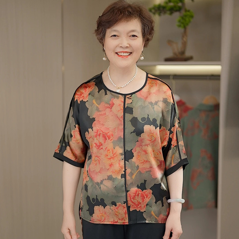 妈妈夏装短袖套装中老年人洋气大码女装奶奶复古两件套阔太太衣服