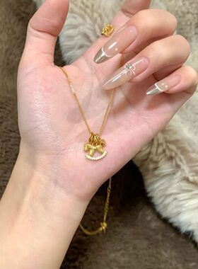 路路通旋转幸运木马项链ins小众复古轻奢精致高级锁骨吊坠