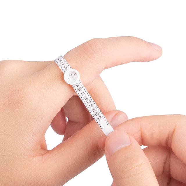 Finger measurement soft ruler with magnifying glass ring size measurement circle portable tool