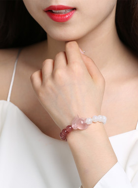 天然粉水晶狐狸草莓晶手链女手串