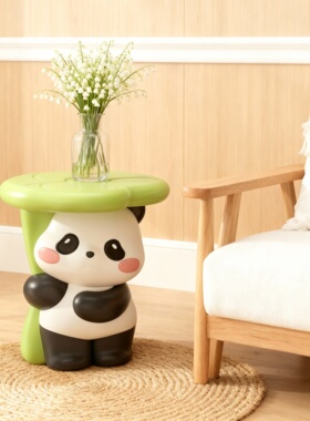 可爱熊猫造型客厅边几摆件