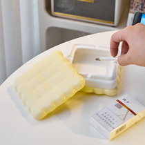 Cute Biscuits Ceramic Ashtrays With Lid Home Living Room Anti-Fly Ash Lady Creative ashtray Advanced Sensation Decorations