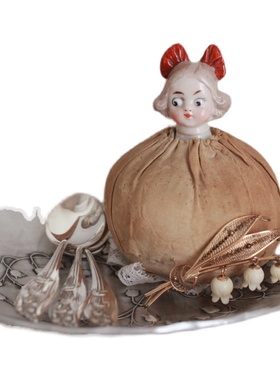 银制金属古董铃兰雕花勺盘胸针