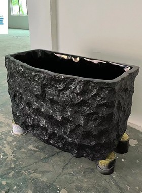 热销大型玻璃钢鱼缸花盆仿真石头庭院石盆雕塑公园酒店装饰工艺品