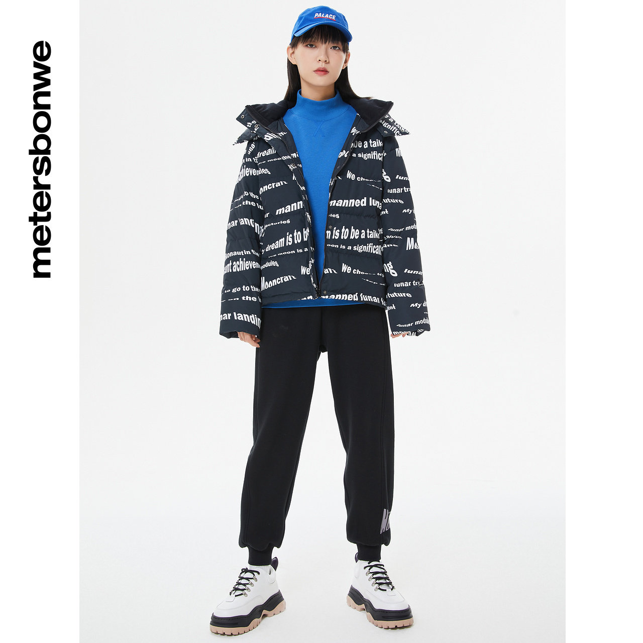 美特斯邦威字母撞色女士潮流羽绒服 metersbonwe霓尚羽绒服