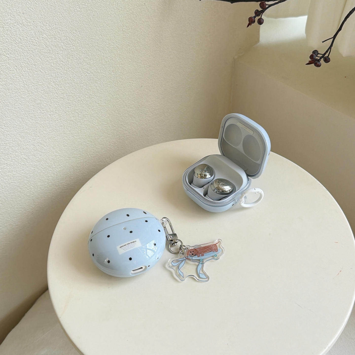 简约ins风蓝底波点适用华为FreeClip2夹耳式耳机壳华为freebuds7i保护套se2/se3三星buds3pro软壳2pro防摔FE,淘宝优惠券,粉丝福利购,淘宝优惠卷