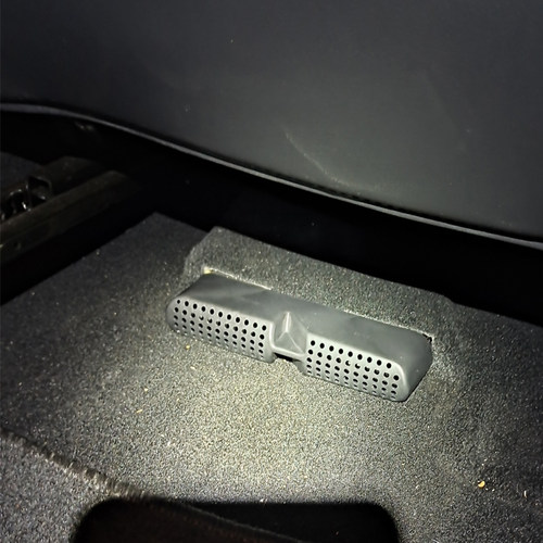 大通星际XG50PLUS/G10D60D90座椅下出风口防堵罩保护盖改装车用品 - 图2
