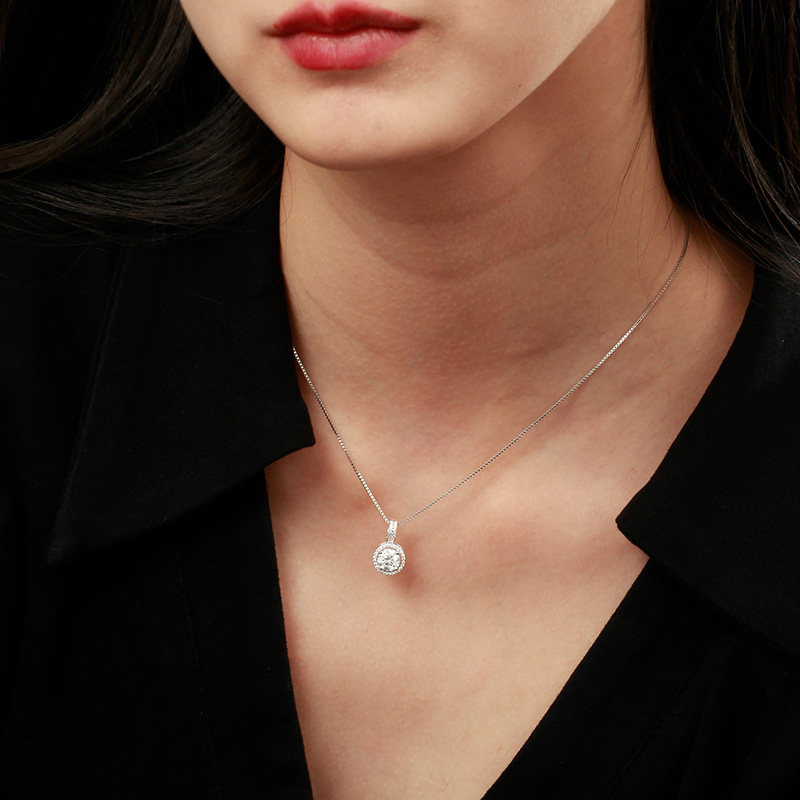 诗美洛正品莫桑石女纯银吊坠锁骨链 诗美洛项链