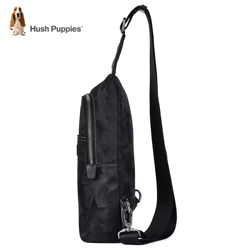 暇步士男士休闲胸包 暇步士箱包男士包袋