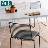 初木 Северный железный стул Современный минималистский магистральный сеть красного стула INS Leisure Переговоры по переговорам дома