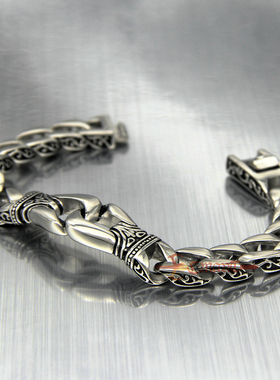 欧美复古摇滚做旧风花纹钛钢手链