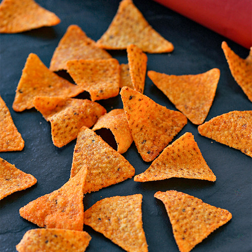 印尼进口莱纳木薯片玉米片追剧解馋小零食休闲食品大礼包膨化儿童 - 图1