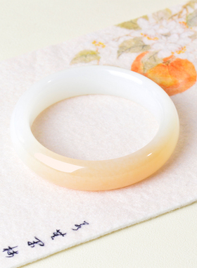 57mm和田玉糖白玉手镯女款玉镯