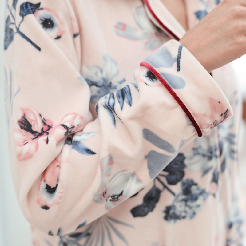 汝斯芬秋冬居家短绒翻领珊瑚绒睡衣 汝斯芬服饰睡衣/家居服套装