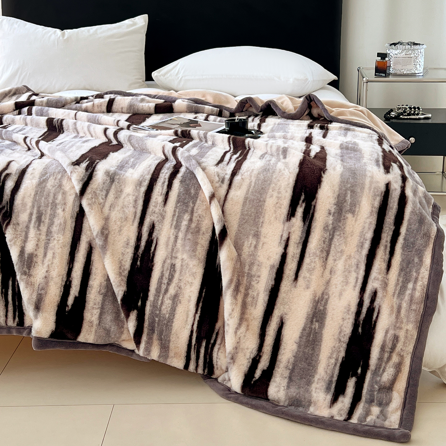 2025新款加厚兔毛绒毛毯办公室午睡毯沙发盖毯毛巾被小毯子床上用